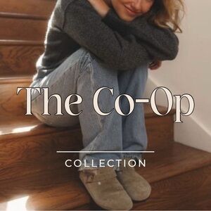 Gray Sweater and Blue Jeans Outfit